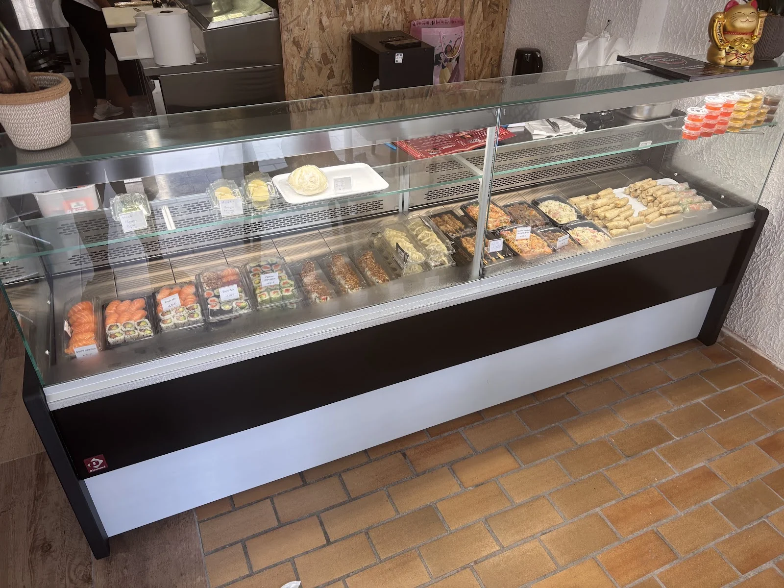Comptoir fraîcheur Kanpeki Sushi Seurre